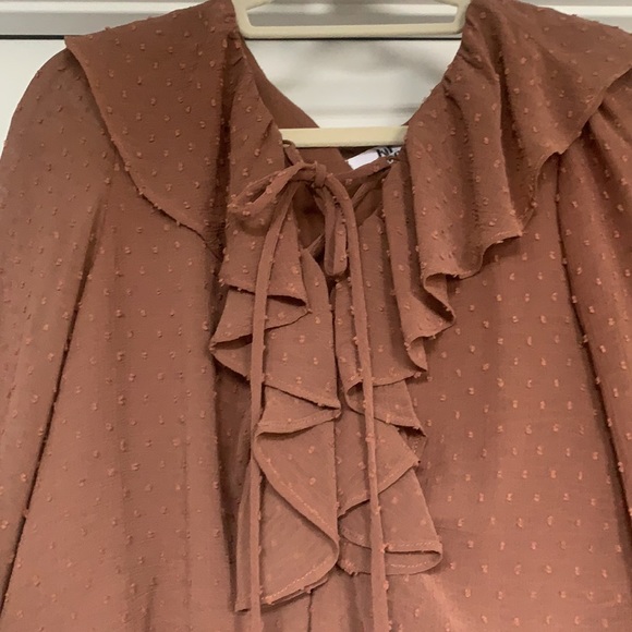 Blouse - Picture 2 of 6